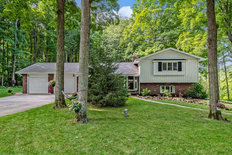 776 Knollwood Lane Gaylord Mi 49735 Ln, Gaylord, MI 49735