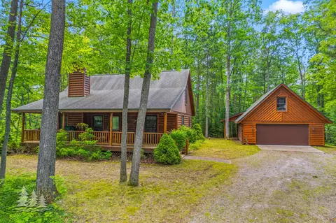 3560 N Marion St, Lewiston, MI 49756