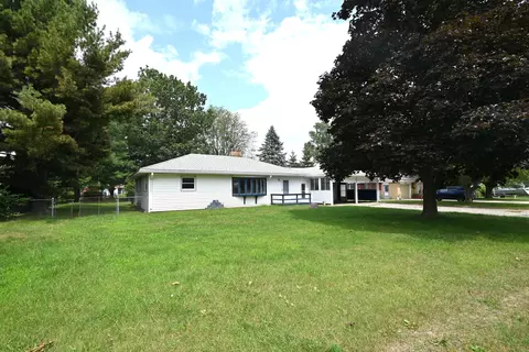 312 Huron Houghton Lake Mi 48629, Houghton Lake, MI 48629
