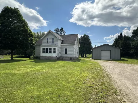 n3984 Church Road, Moran, MI 49760