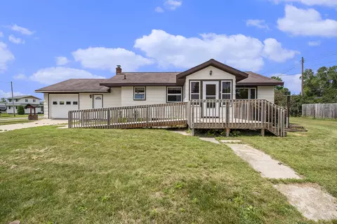 606 S Western Ave, Cheboygan, MI 49721