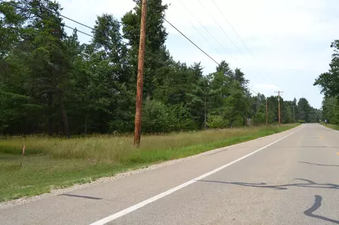 Par C E Higgins Lake Drive, Roscommon, MI 48653 photo 5