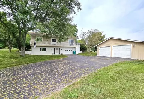 7153 S Crawford Rd, Mount Pleasant, MI 48858