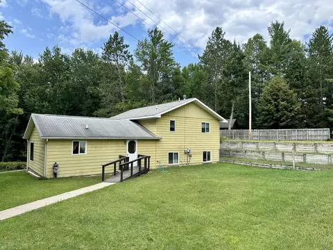 11797 River St, Roscommon, MI 48653 photo 3