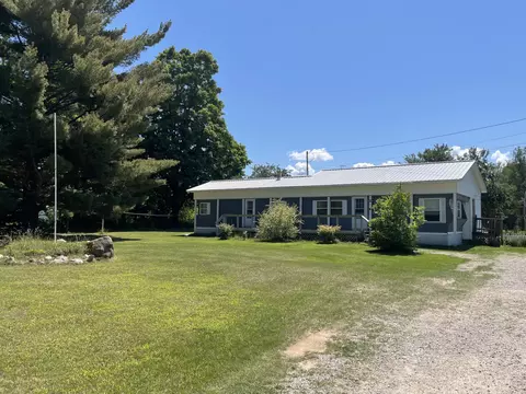 20337 Bonz Beach Hwy, Onaway, MI 49765