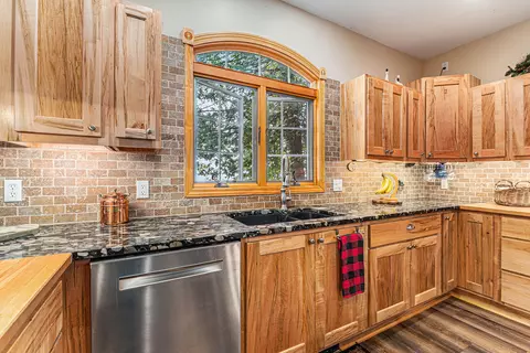 2505 Eisen Trl, Cheboygan, MI 49721 photo 15