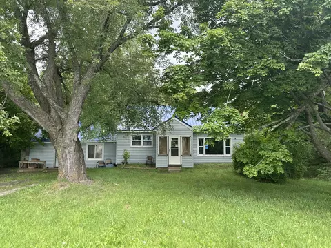 7309 Spring St, Alanson, MI 49706