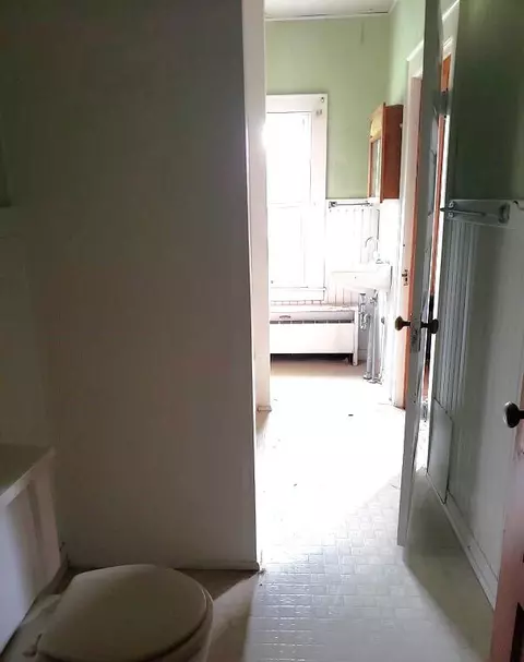 Bath - 602 Maple Street Grayling Mi 49738 St, Grayling, MI 49738 photo 2 of 2