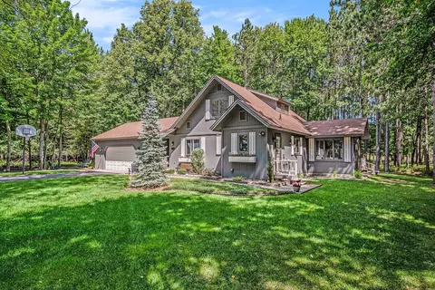 1726 Lakewood Dr, Gaylord, MI 49735