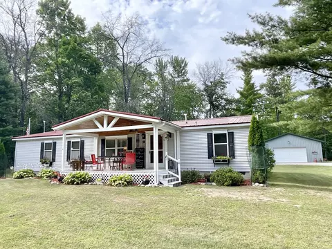 1272 Oak Lake Drive Lewiston Mi 49756 Dr, Lewiston, MI 49756