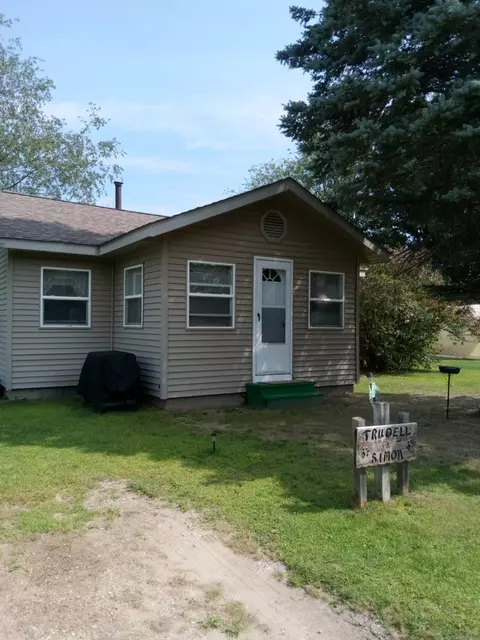 304 Superior Street Houghton Lake Mi 48629 St, Houghton Lake, MI 48629