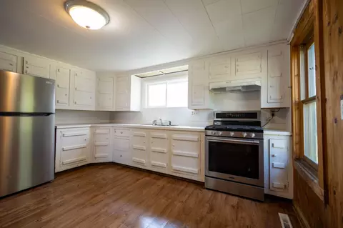 437 Duncan Ave, Cheboygan, MI 49721 photo 2