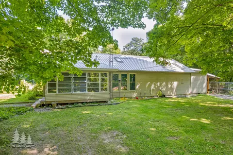 4788 Andergood Rd, Lewiston, MI 49756 photo 2