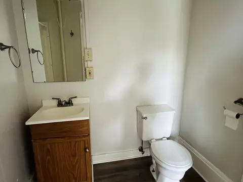 Bath - 225 Backus Street Cheboygan Mi 49721 St, Cheboygan, MI 49721 photo 1 of 1
