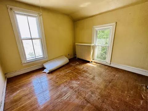 Bedroom - 225 Backus Street Cheboygan Mi 49721 St, Cheboygan, MI 49721 photo 3 of 5
