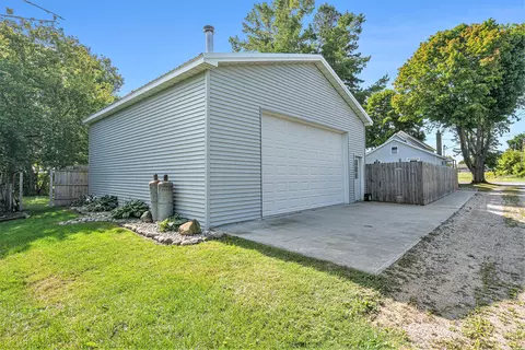 615 Third St, Cheboygan, MI 49721 photo 23
