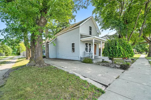615 Third St, Cheboygan, MI 49721 photo 4