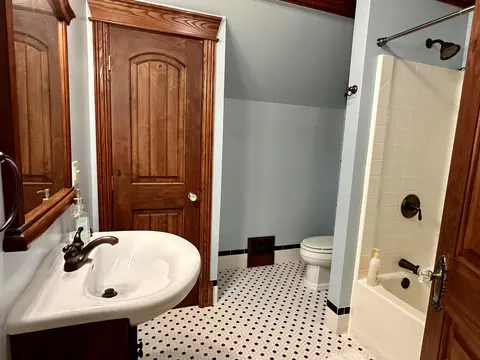 Bath - 18339 Bannock Lane Ocqueoc Mi 49759 Ln, Ocqueoc, MI 49759 photo 2 of 2