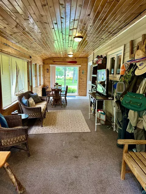 1304 Eagle St, Grayling, MI 49738 photo 6