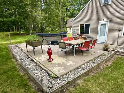 1304 Eagle St, Grayling, MI 49738 photo 3