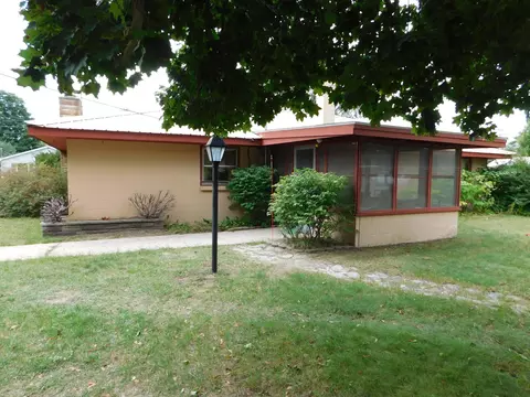 Exterior - 606 Plum Street Grayling Mi 49738 St, Grayling, MI 49738 photo 9 of 11