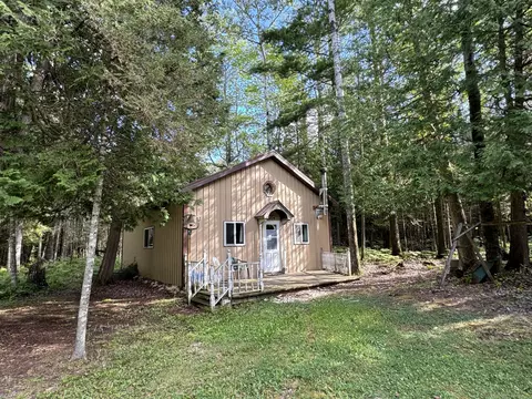 0 M-134, Hessel, MI 49745