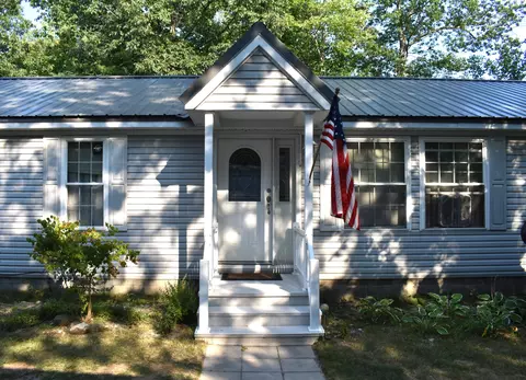 1406 E Grand Blvd, Topinabee, MI 49791