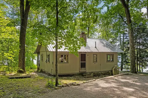368 Delta Ln, Boyne Falls, MI 49713 photo 2