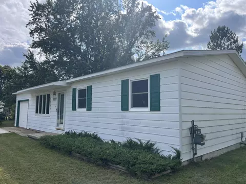Exterior - 8045 Lafayette Avenue Vanderbilt Mi 49795 Ave, Vanderbilt, MI 49795 photo 2 of 4