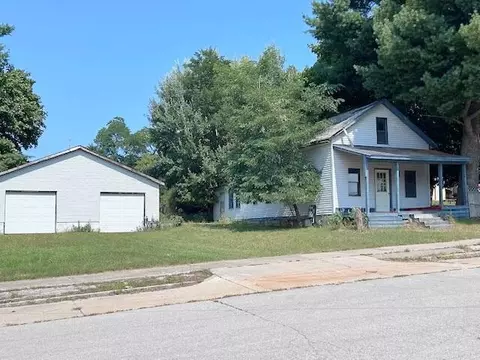 108 E Fiske St, Lincoln, MI 48742