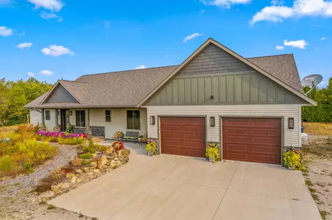 3612 Goslow Road Gaylord Mi 49735 Rd, Gaylord, MI 49735