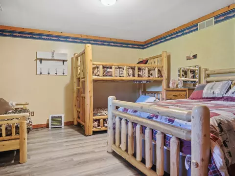 Bedroom - 6371 Link Blvd, Indian River, MI 49749 photo 8 of 12