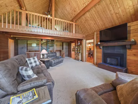 Living - 6371 Link Blvd, Indian River, MI 49749 photo 4 of 4