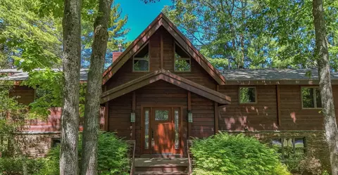 Exterior - 6371 Link Blvd, Indian River, MI 49749 photo 6 of 21