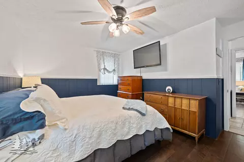 Bedroom - 1609 Fleming Rd, Lewiston, MI 49756 photo 8 of 14