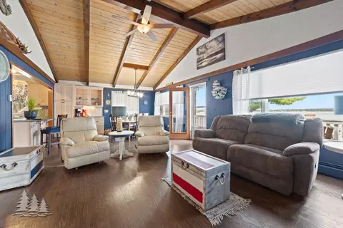 Living - 1609 Fleming Rd, Lewiston, MI 49756 photo 2 of 4