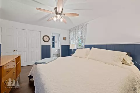 Bedroom - 1609 Fleming Rd, Lewiston, MI 49756 photo 9 of 14