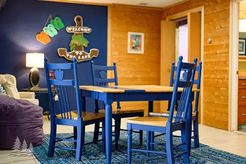 Dining - 1609 Fleming Rd, Lewiston, MI 49756 photo 6 of 6