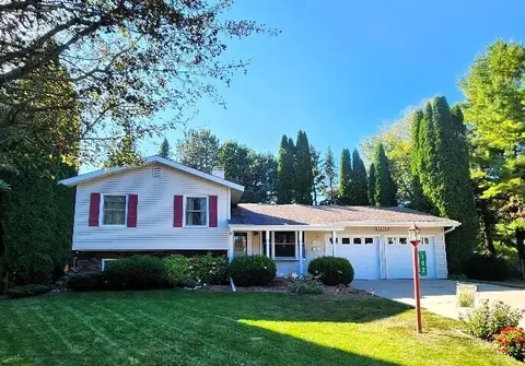 102 E Parsons Street Alpena Mi 49707 St, Alpena, MI 49707