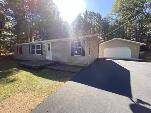 1144 Robinson Street Roscommon Mi 48653 St, Roscommon, MI 48653
