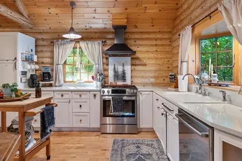 Kitchen - 6885 Maple River Rd, Brutus, MI 49716 photo 6 of 7