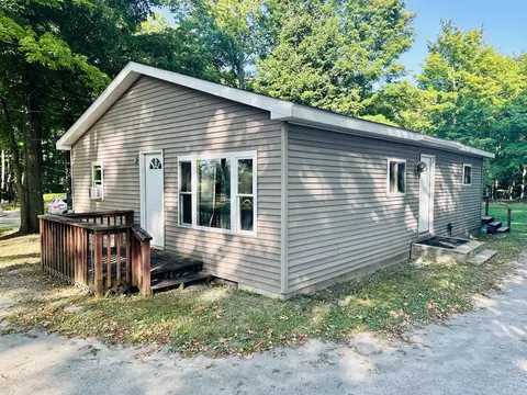 7241 Indian Reserve Rd, Alpena, MI 49707