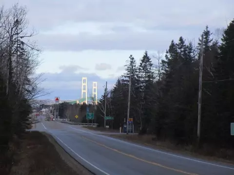 14332 Mackinaw Highway Mackinaw City Mi 49701 Hwy, Mackinaw City, MI 49701