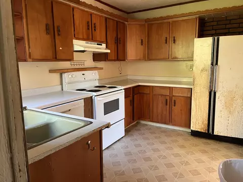 203 Sutherland Street Cheboygan Mi 49721 St, Cheboygan, MI 49721 photo 8