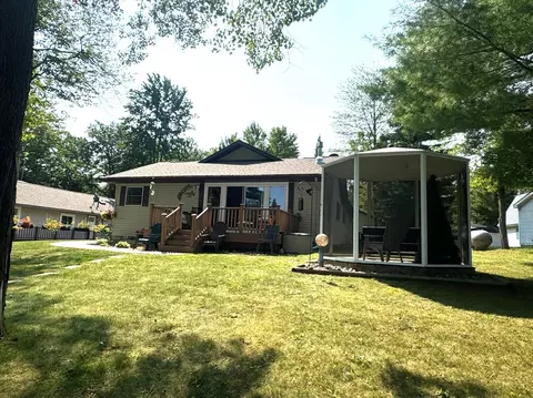4983 Ruby Dr, Gladwin, MI 48624 photo 7