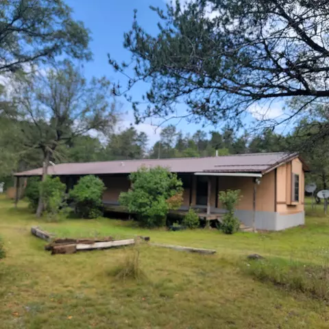 823 Lamb Trl, Roscommon, MI 48653