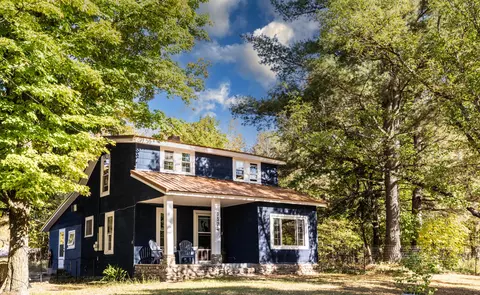 3524 Indian Trail Rd, Cheboygan, MI 49721