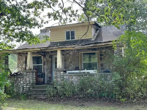 85908570 Spruce Road Ossineke Mi 49766 Rd, Ossineke, MI 49766