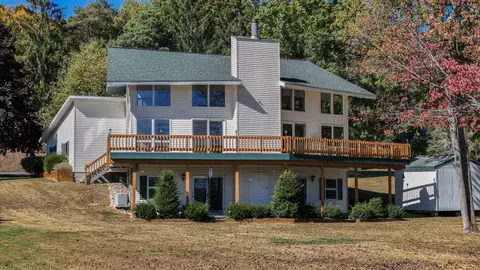 10225 Lakeview Drive Atlanta Mi 49709 Dr, Atlanta, MI 49709
