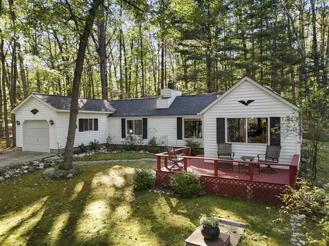 617 Quail Blvd, Roscommon, MI 48653